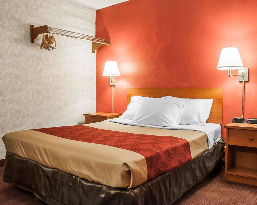 Hotel Adirondack Efficiencies Watertown Pokoj fotografie